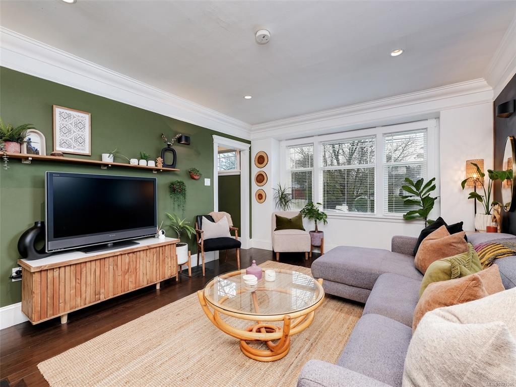 Fourth View of 3115 Somerset St, Victoria, BC, V8X 1C8