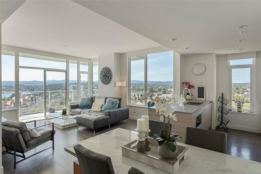 Second View of 60 Saghalie Rd, Victoria, BC, V9A 0H1