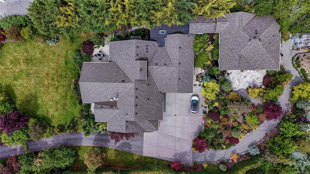 11333 Chalet Rd, 1023460, BC,