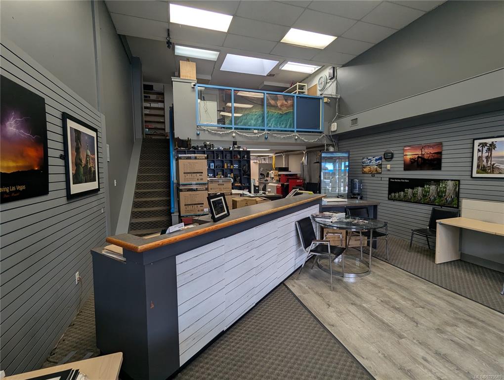 Fourth View of 791 Fort St, Victoria, BC, V8W 1H2