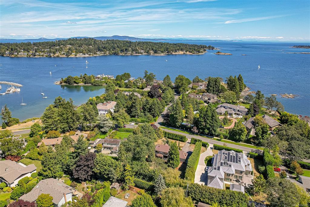 Second View of 3260 Beach Dr, Oak Bay, BC, V8R 6L8