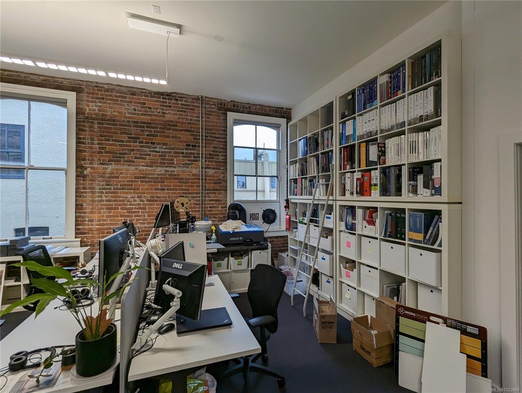 Fifth View of 26 Bastion Sq, Victoria, BC, V8W 1H9