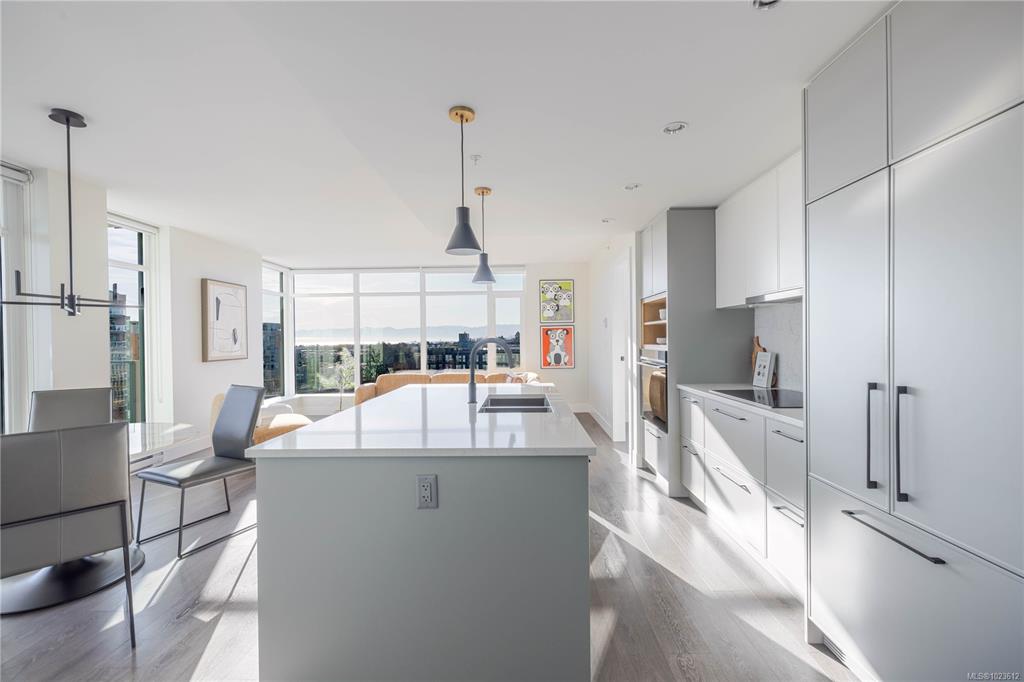 960 Yates St, 1023612, BC,