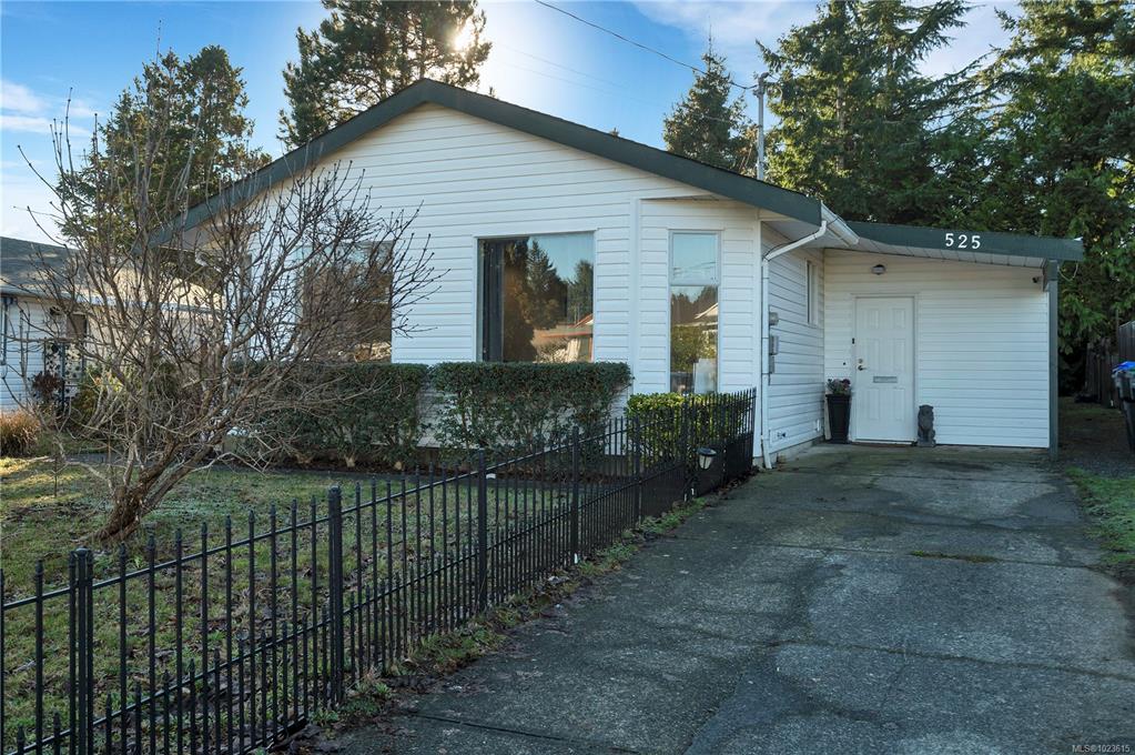 525 Chemainus Cres, 1023615, BC,