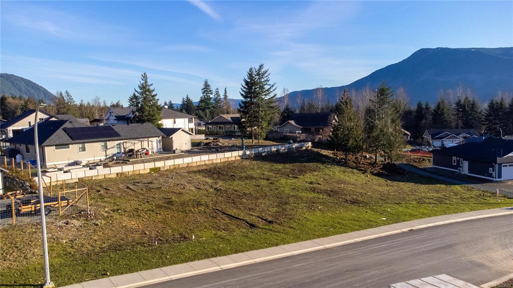 Second View of 469 Winter Dr, Lake Cowichan, BC, V0R 2G1