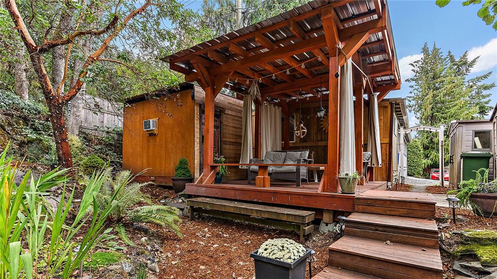 2587 Selwyn Rd, 1023697, BC,