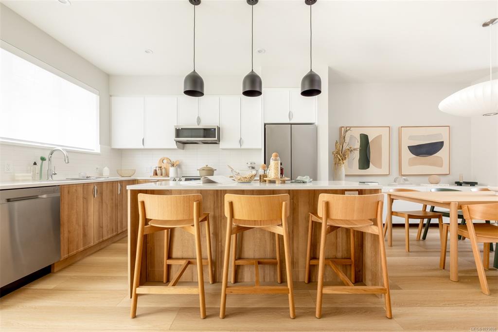 3210 Glendale Pl, 1023698, BC,