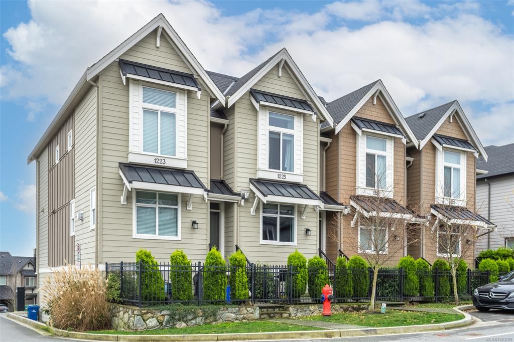 1225 Flint Ave, 1023709, BC,