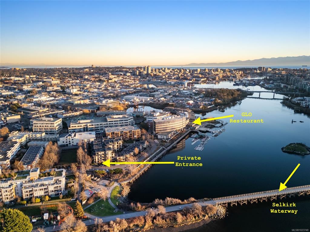 Third View of 330 Waterfront Cres, Victoria, BC, V8T 5K3