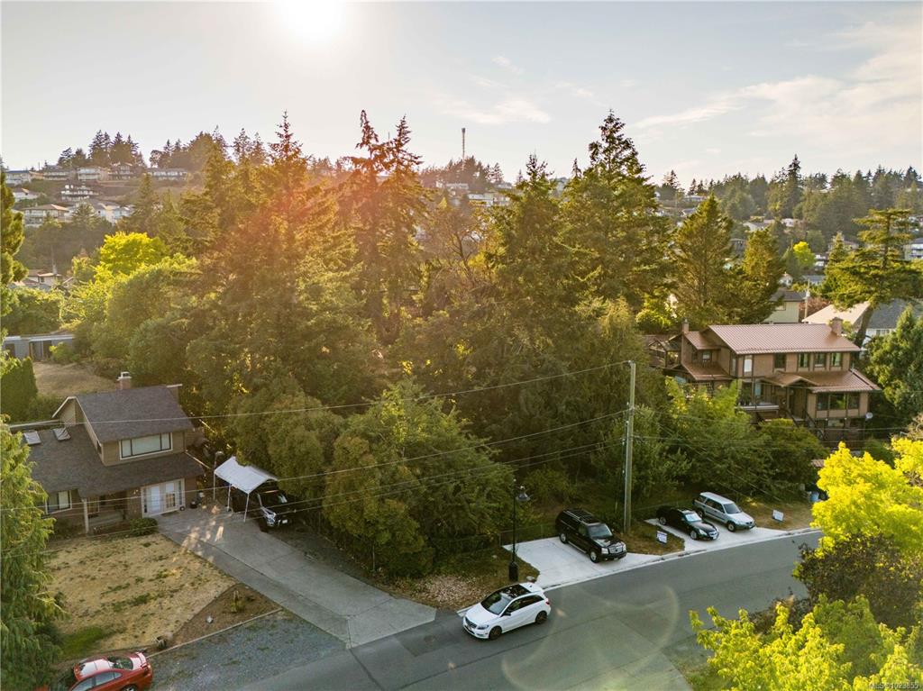 3366 Mary Anne Cres, 1023855, BC,