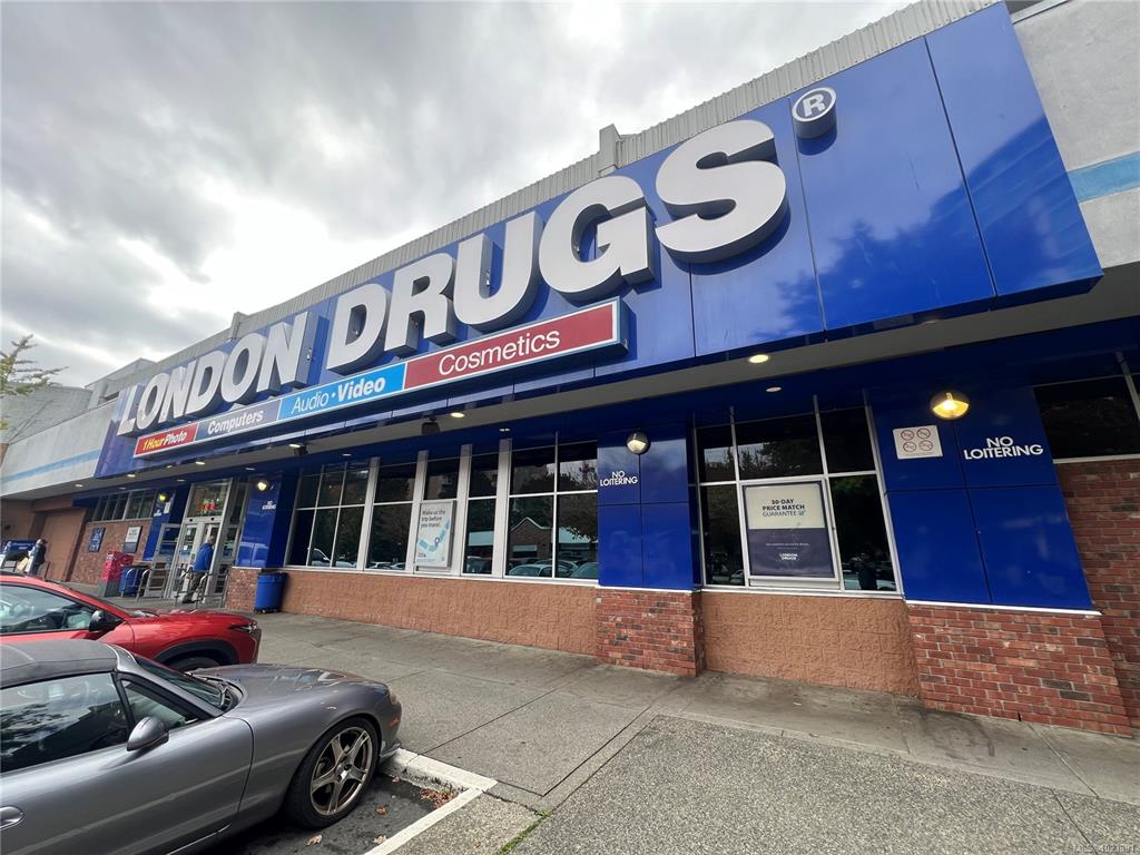 Fourth View of 911 Yates St, Victoria, BC, V8V 3M4