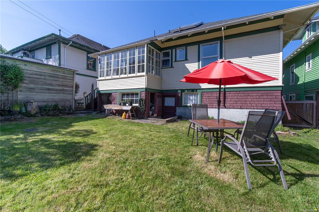 Fourth View of 1111 Mckenzie St, Victoria, BC, V8V 2W1