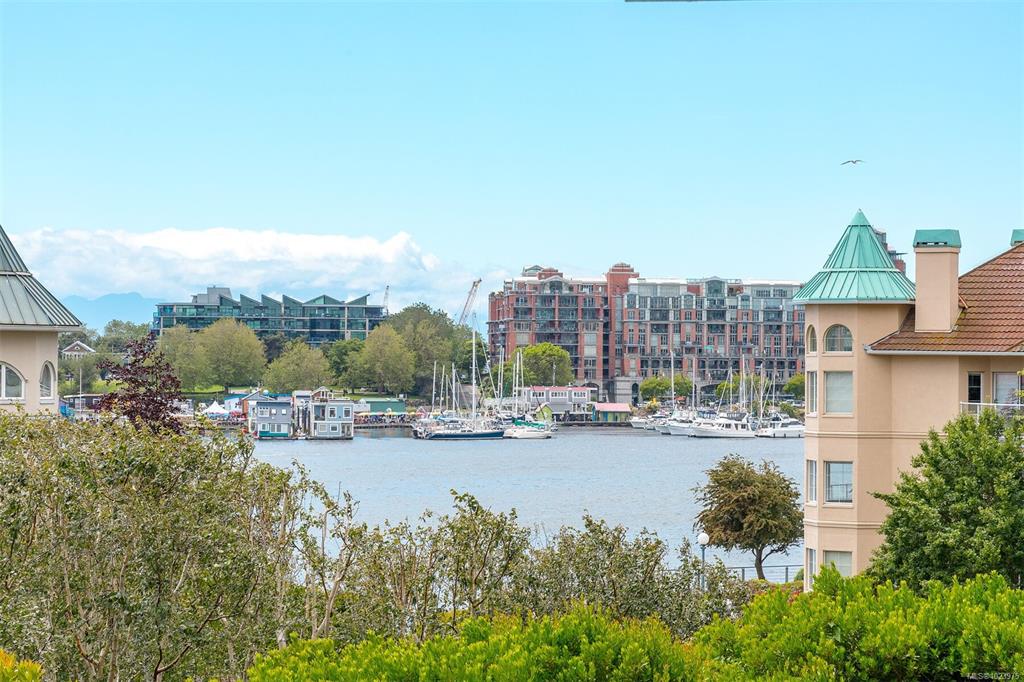 Fourth View of 68 Songhees Rd, Shutters, Victoria, BC, V9A 0A3