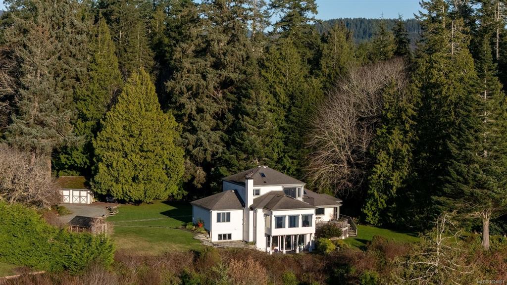 Third View of 9193 West Coast Rd, Sooke, BC, V9Z 1G3