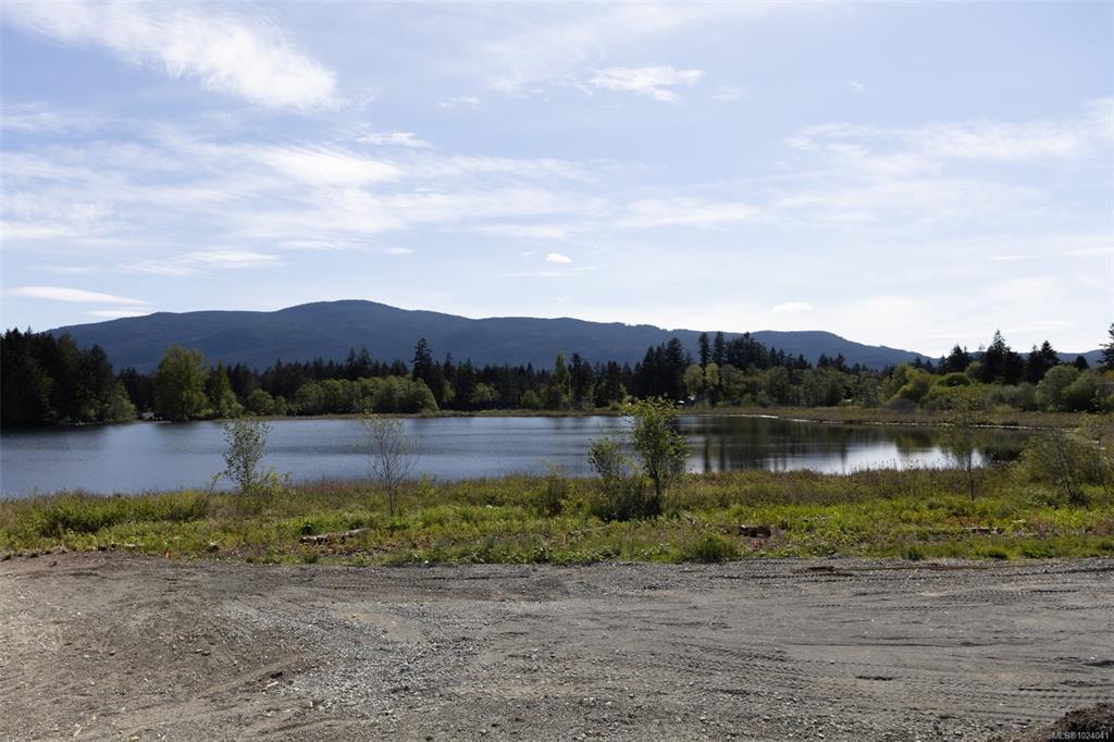 MLS® listing #30478436 for sale located at 3801 Shenton Rd