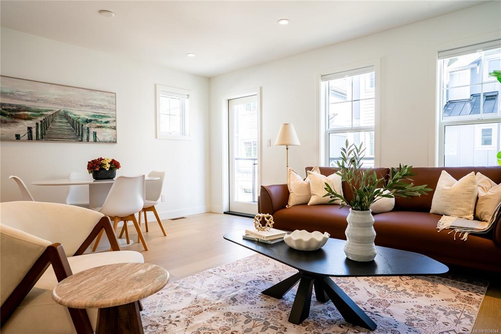 Third View of 3907 Cedar Hill Rd, Twelve Cedars, Saanich, BC, V8P 3Z8