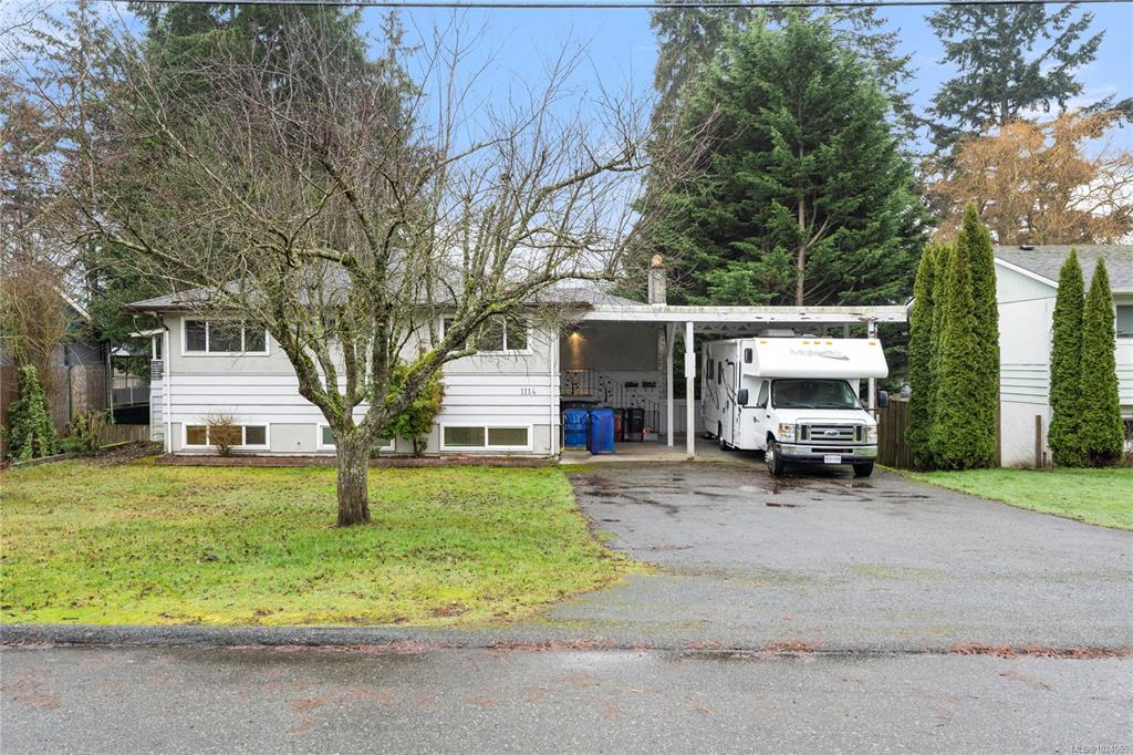 1114 Thunderbird Dr, 1024055, BC,