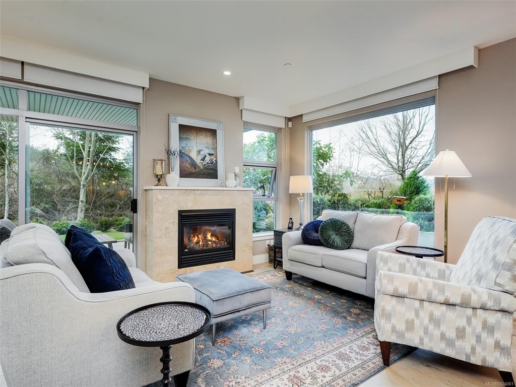 3234 Holgate Lane, 1024061, BC,