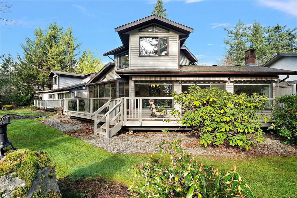 1255 Wain Rd, 1024095, BC,