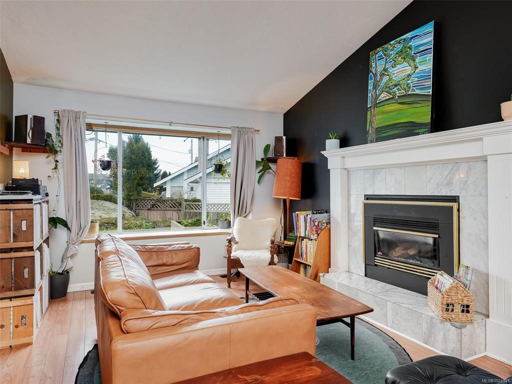 Third View of 560 Atkins Ave, Langford, BC, V9B 3A3