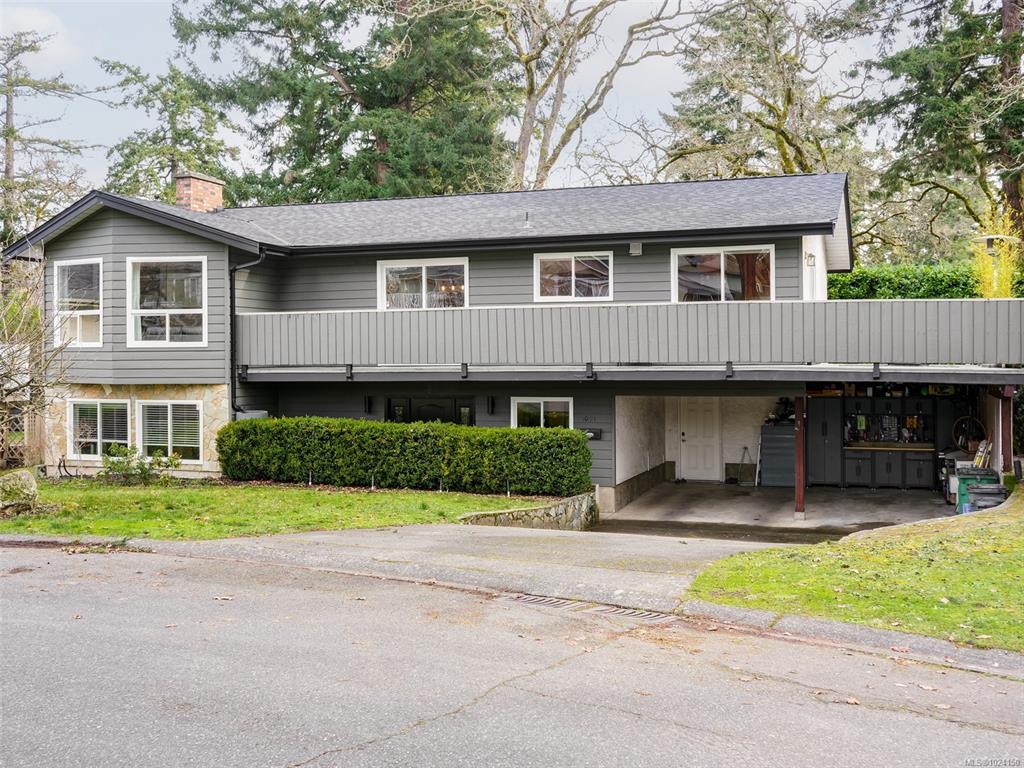 Second View of 1091 Baldwin Pl, Saanich, BC, V8X 4G9