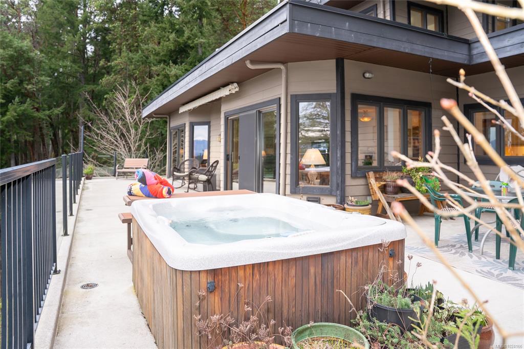 Fourth View of 165 Pilkey Point Rd, Meadow Valley Estates, Thetis Island, BC, V0R 2Y0