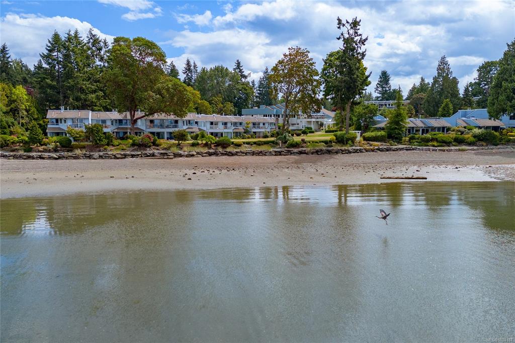 1600 Stroulger Rd, 1024187, BC,