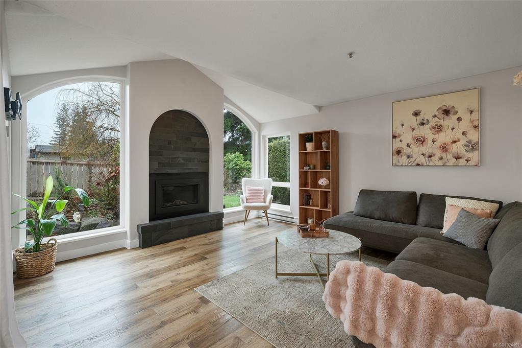 251 Mcphedran Rd, 1024192, BC,