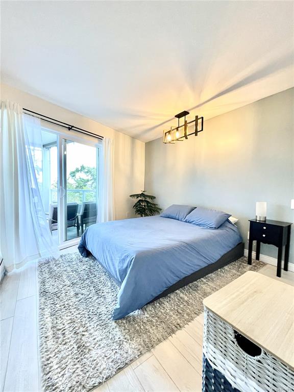 Third View of 2930 Washington Ave, Ocean Manor, Victoria, BC, V9A 1P5