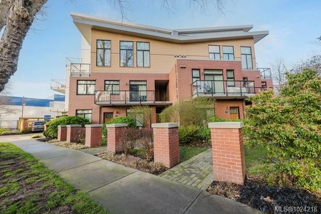 Third View of 606 Speed Ave, Victoria, BC, V8Z 1A4
