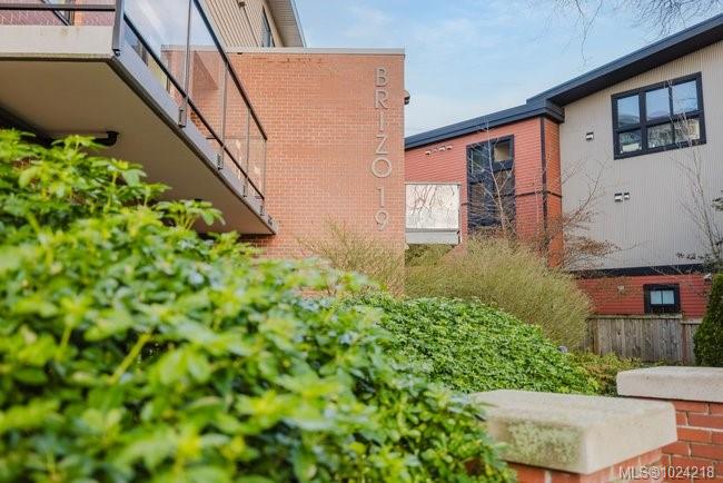 Fourth View of 606 Speed Ave, Victoria, BC, V8Z 1A4