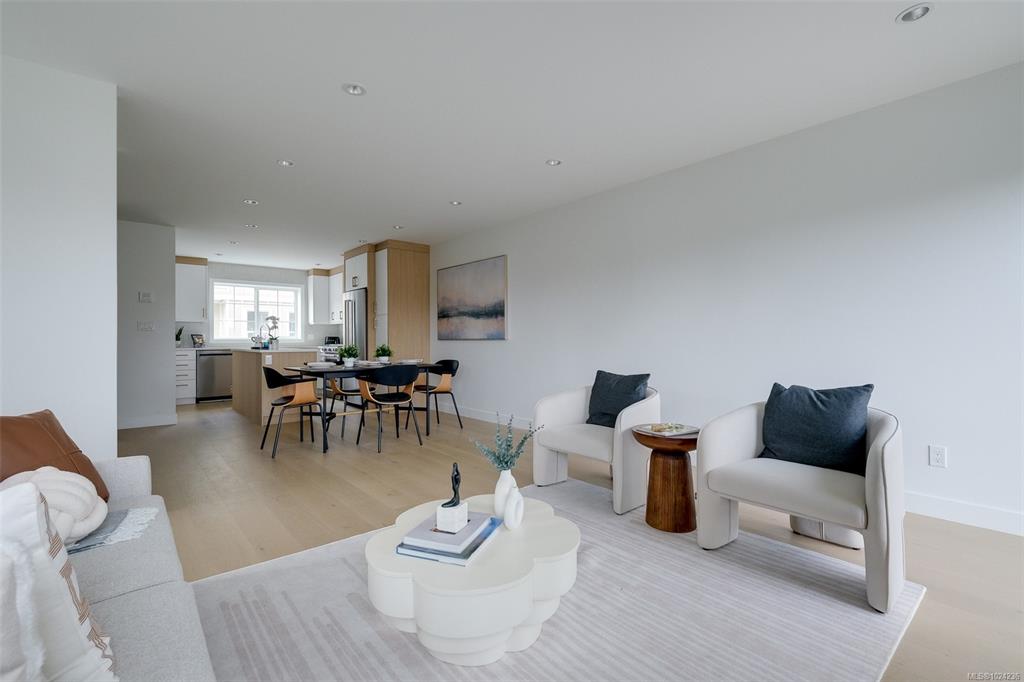 Fourth View of 3907 Cedar Hill Rd, Twelve Cedars, Saanich, BC, V8P 3Z8