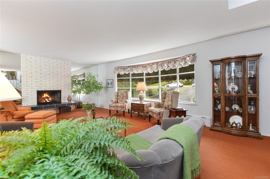 Fifth View of 4911 Sea Ridge Dr, Saanich, BC, V8Y 2B5