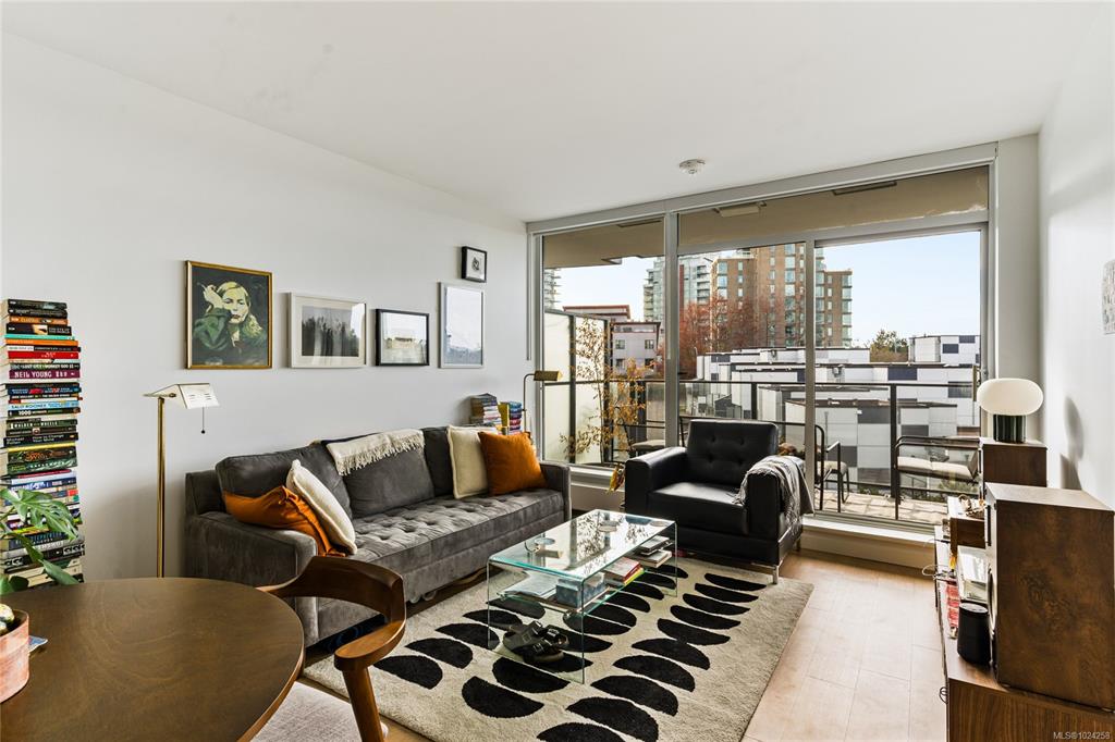 Fifth View of 369 Tyee Rd, Dockside Tower 1, Victoria, BC, V9A 0B6