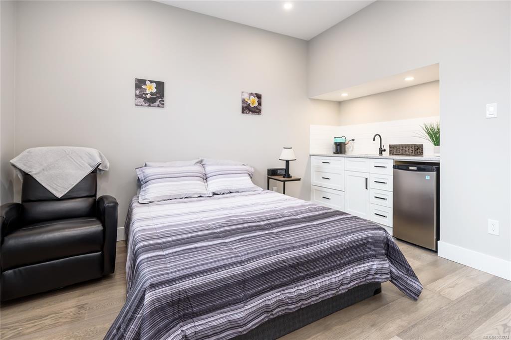 635 5th St, 1024274, BC,