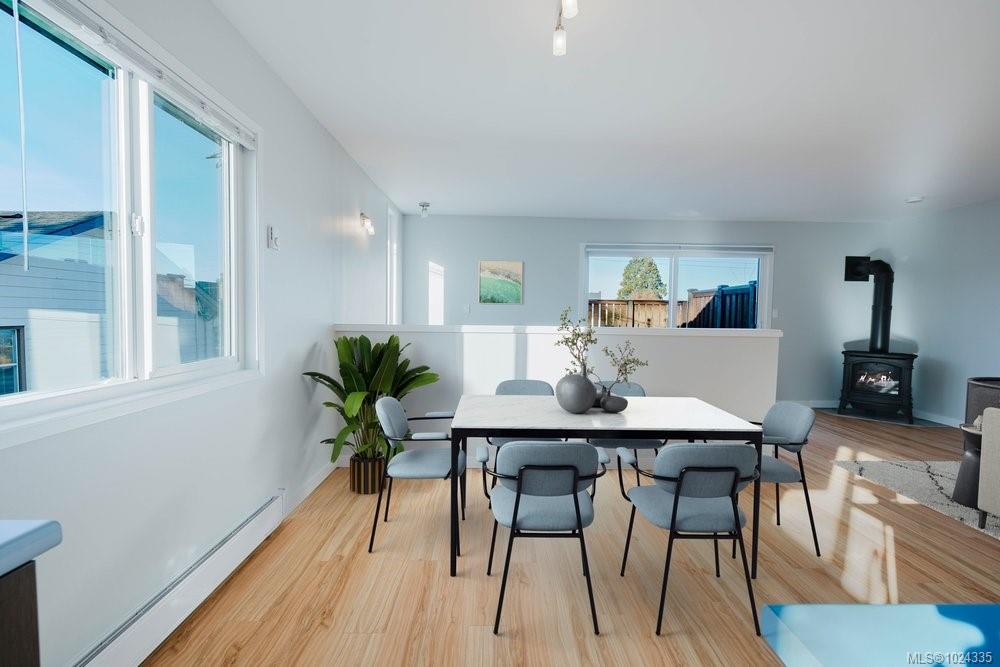 Fourth View of 841 Old Esquimalt Rd, Esquimalt, BC, V9A 4W9