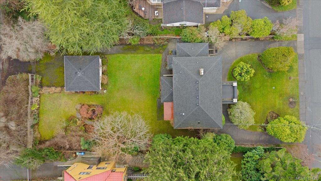 Fourth View of 602 Newport Ave, Oak Bay, BC, V8S 5C7