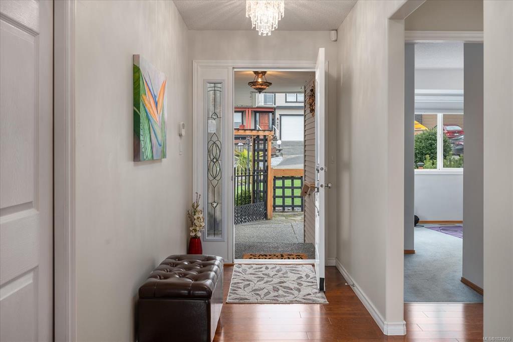 Fourth View of 4160 Gulfview Dr, Nanaimo, BC, V9T 6G3