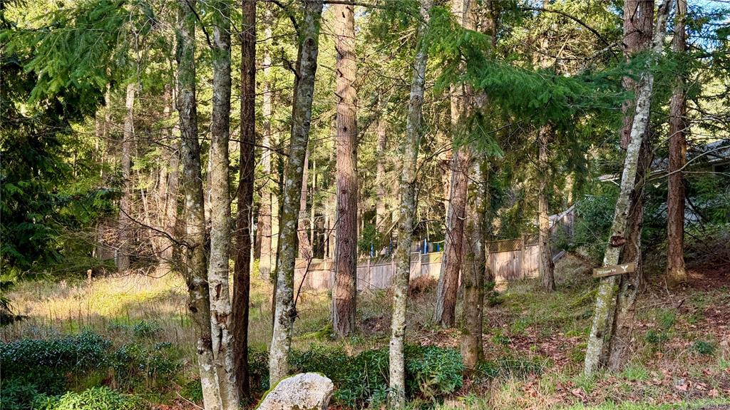 Fifth View of 27100 Schooner Way, Pender Island, BC, V0N 2M2