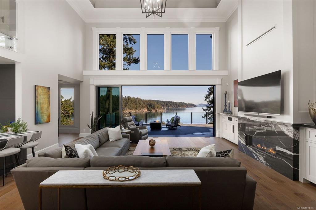 Fourth View of 10865 Fernie Wynd Rd, North Saanich, BC, V8L 5H8