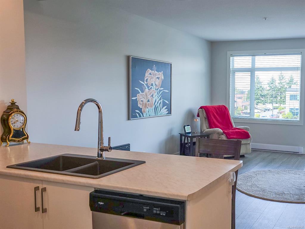 Fifth View of 6544 Metral Dr, The Met, Nanaimo, BC, V9T 2L8