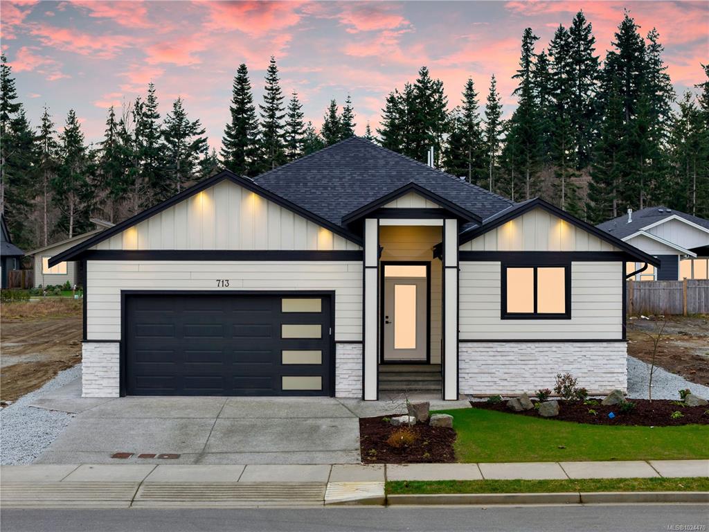 713 Beaver Creek Blvd, 1024470, BC,