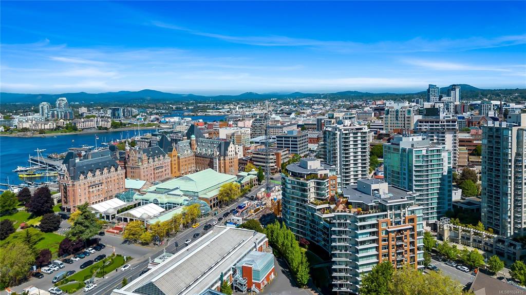 Fourth View of 737 Humboldt St, Aria, Victoria, BC, V8W 1B1