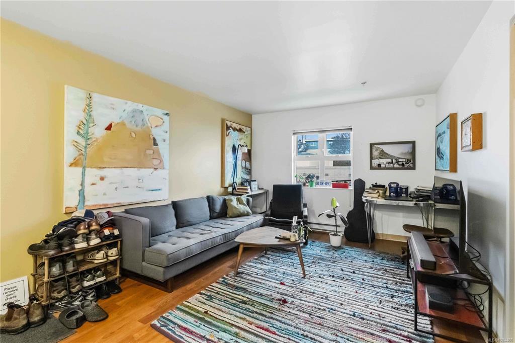 Fourth View of 787 Tyee Rd, Bond's Landing, Victoria, BC, V9A 7R5