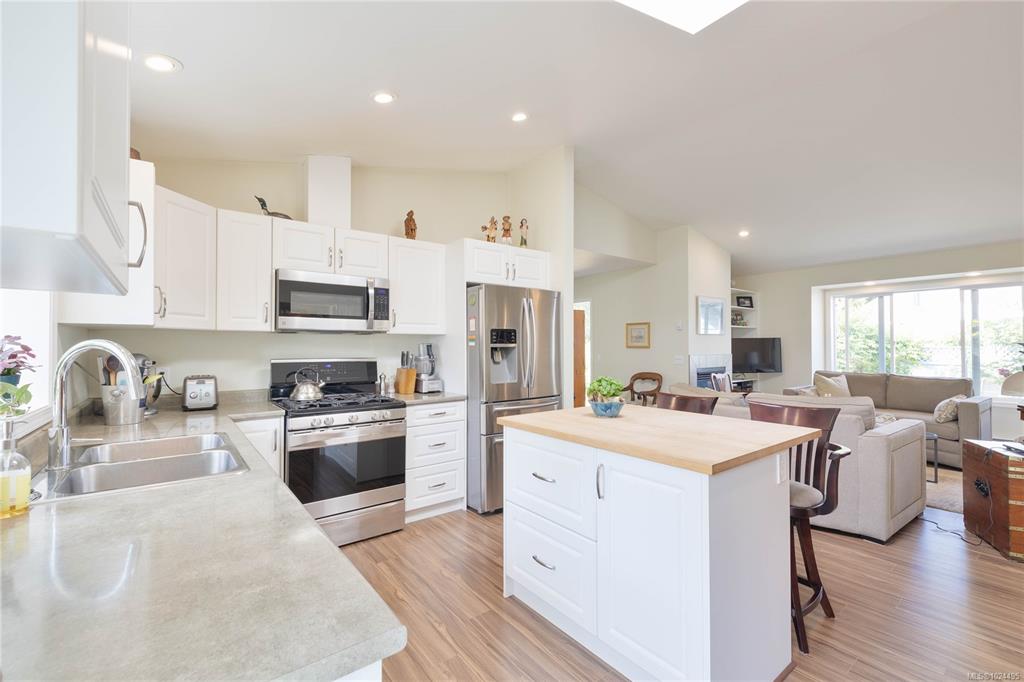 Fifth View of 226 Maliview Dr, Salt Spring, BC, V8K 1B7