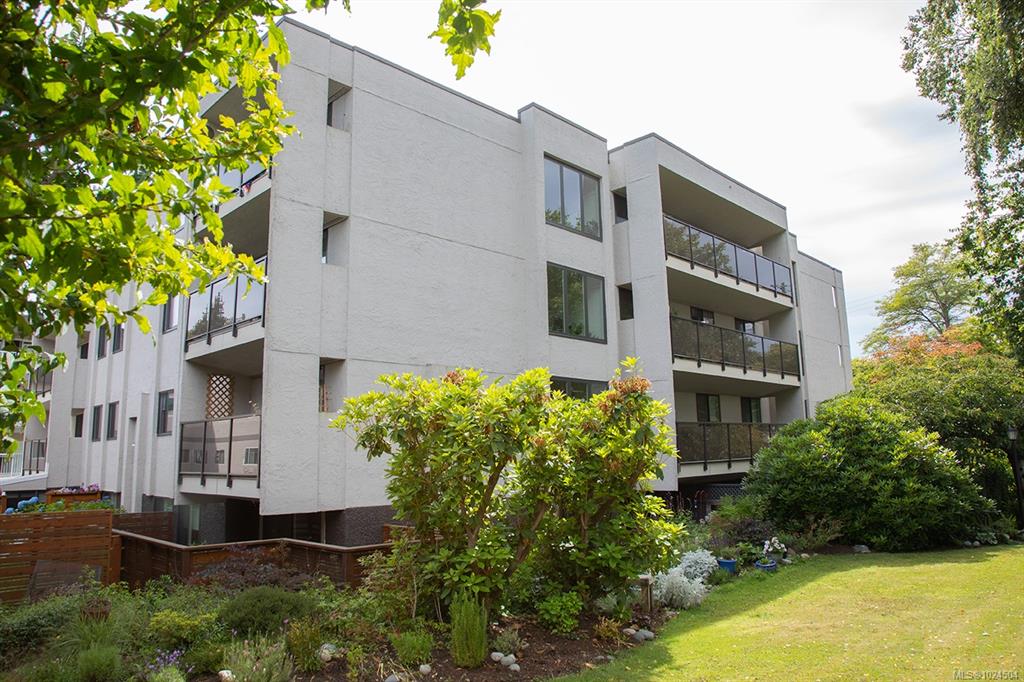 1151 Oscar St, 1024504, BC,