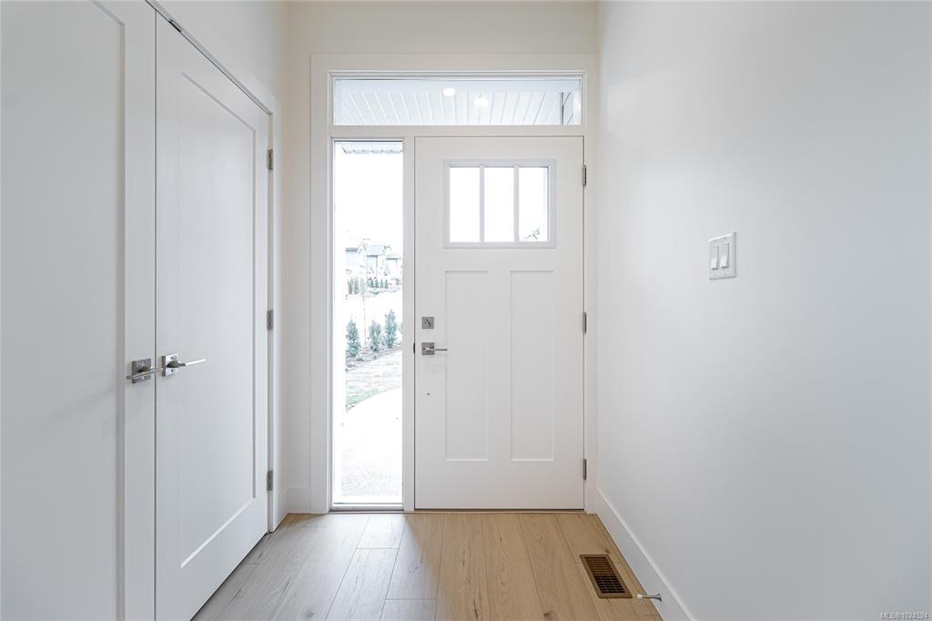 Fourth View of 2160 Bellflower Dr, Langford, BC, V9C 0S6