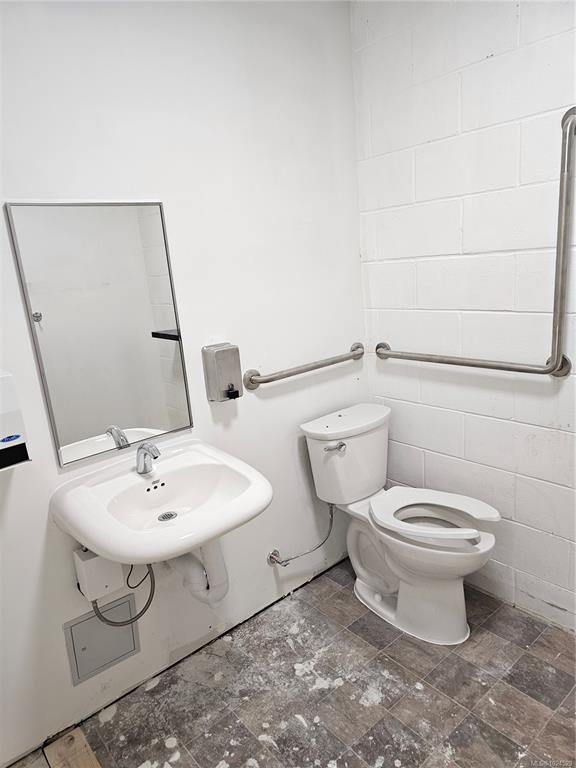 Fifth View of 259 Menzies St, Victoria, BC, V8V 3N6