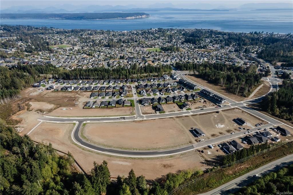 Third View of 751 Salmonberry St, Campbell River, BC, V9H 0G1