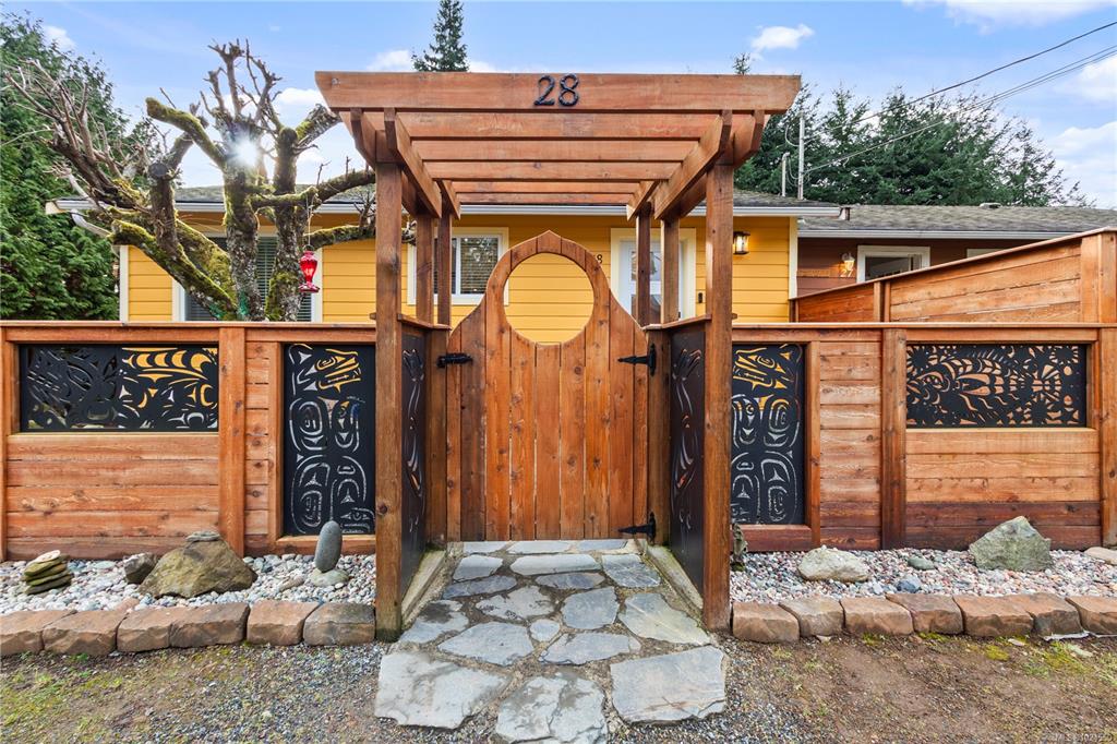 Fourth View of 745 Church St, Meadow Wood, Gabriola Island, BC, V0R 1X3